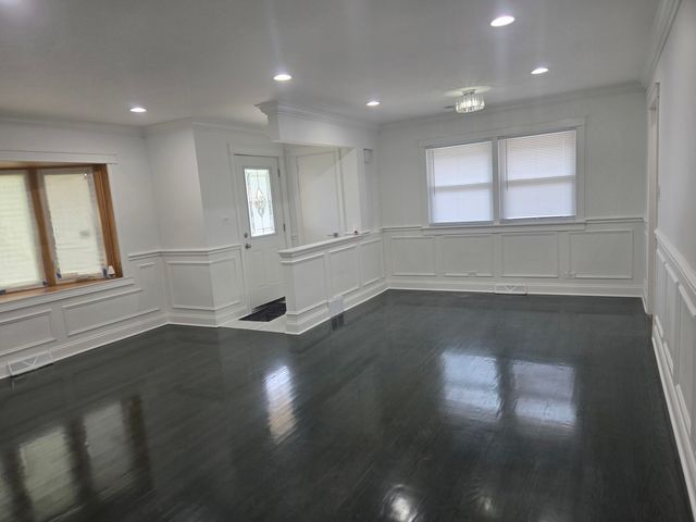 1446 Highridge Parkway, Westchester, IL 60154