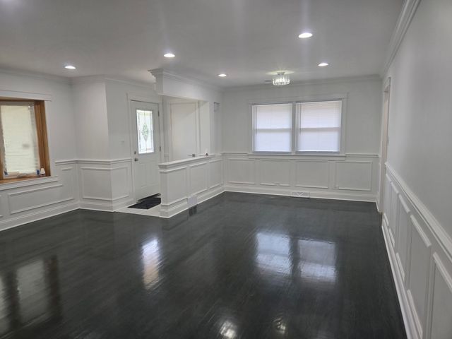 1446 Highridge Parkway, Westchester, IL 60154