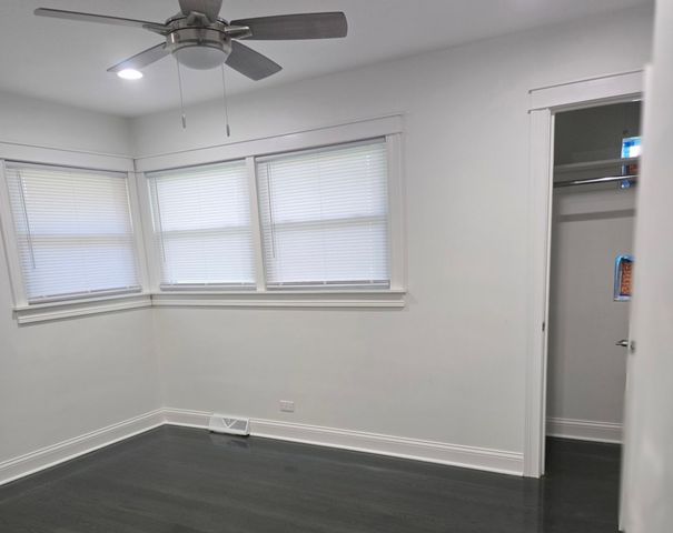 1446 Highridge Parkway, Westchester, IL 60154