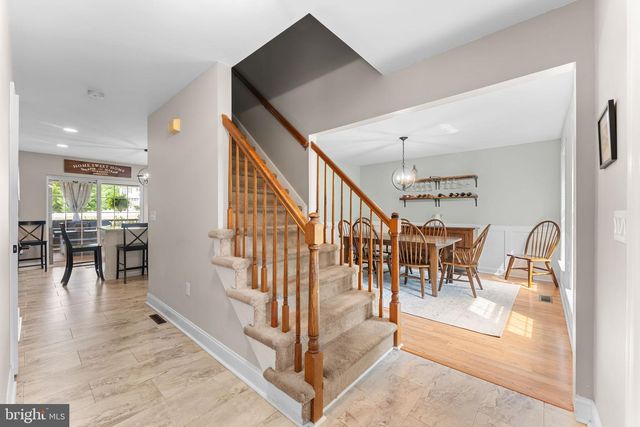 204 SUMMERWIND LN, Harleysville, PA 19438