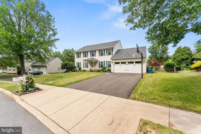 204 SUMMERWIND LN, Harleysville, PA 19438