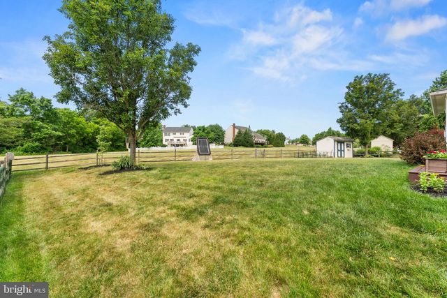 204 SUMMERWIND LN, Harleysville, PA 19438