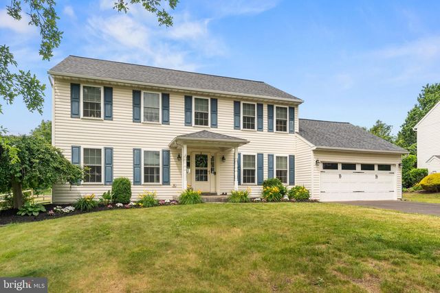 204 SUMMERWIND LN, Harleysville, PA 19438