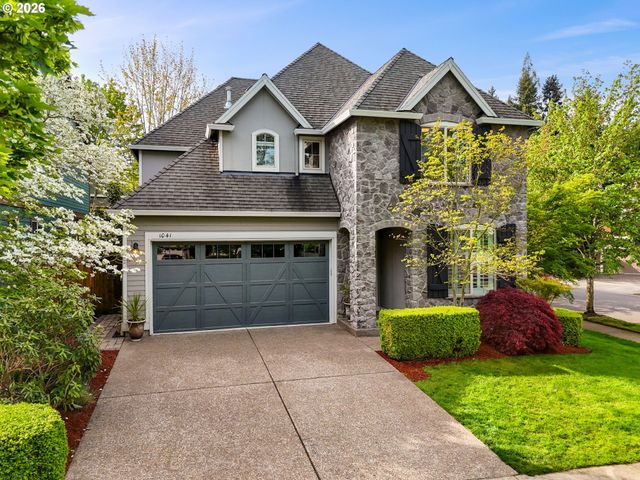 1041 EPPERLY Way, West Linn, OR 97068
