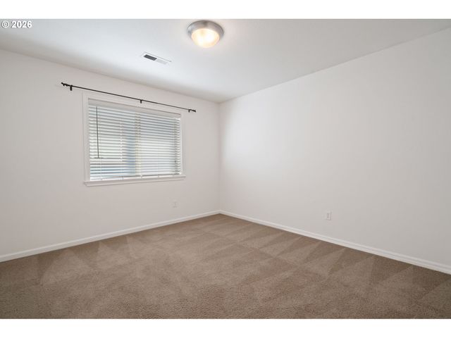 1041 EPPERLY Way, West Linn, OR 97068
