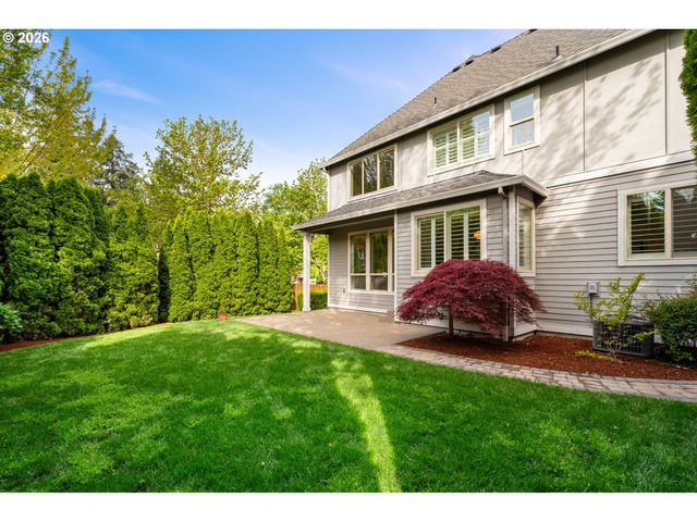 1041 EPPERLY Way, West Linn, OR 97068