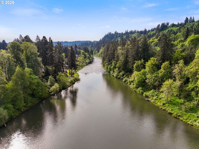 1041 EPPERLY Way, West Linn, OR 97068