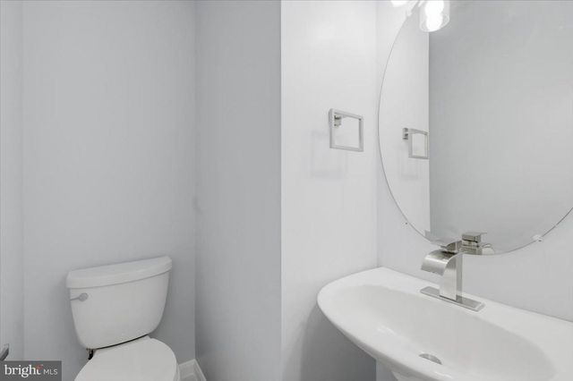 6174 LIBRARY LN, Bealeton, VA 22712