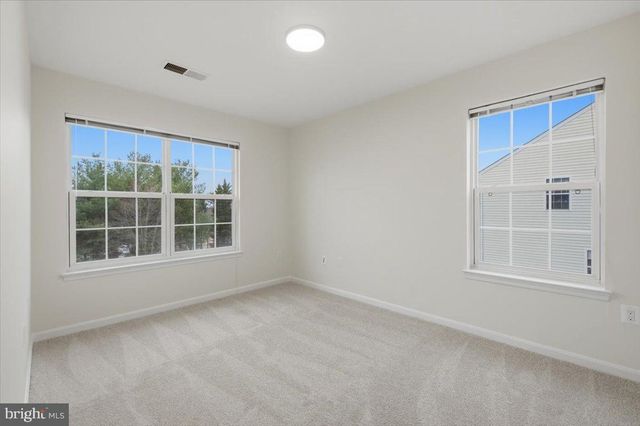 6174 LIBRARY LN, Bealeton, VA 22712