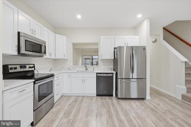 6174 LIBRARY LN, Bealeton, VA 22712