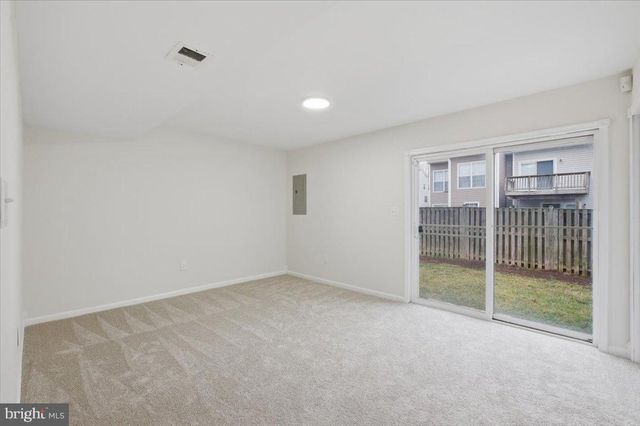 6174 LIBRARY LN, Bealeton, VA 22712