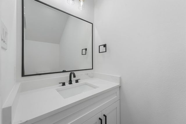 4208 Castor Street A, Houston, TX 77022