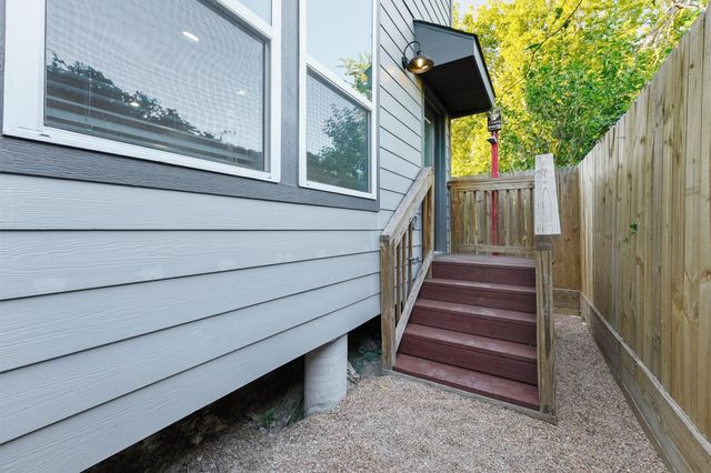 4208 Castor Street A, Houston, TX 77022