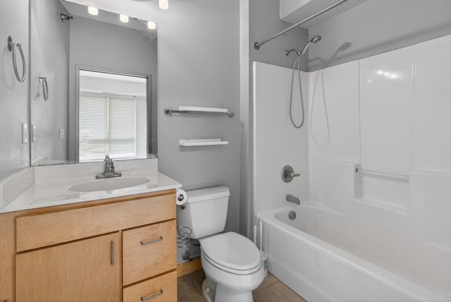 2600 University Avenue SE 108, Minneapolis, MN 55414