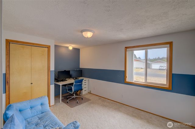 30505 H Street, Ocean Park, WA 98640