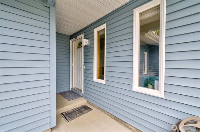 30505 H Street, Ocean Park, WA 98640