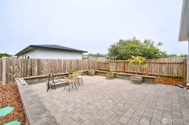 30505 H Street, Ocean Park, WA 98640