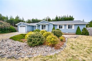 30505 H Street, Ocean Park, WA 98640
