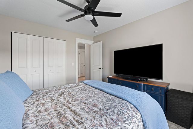 6836 Matthews Court, Bettendorf, IA 52722
