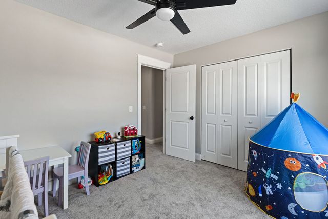 6836 Matthews Court, Bettendorf, IA 52722