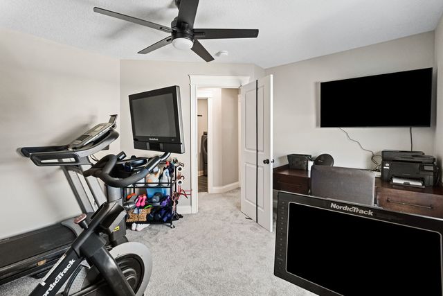 6836 Matthews Court, Bettendorf, IA 52722