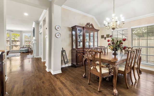 809 Lake Point Circle, Mckinney, TX 75072