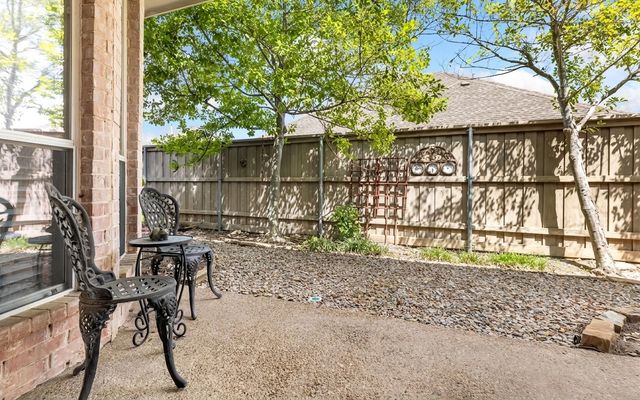 809 Lake Point Circle, Mckinney, TX 75072