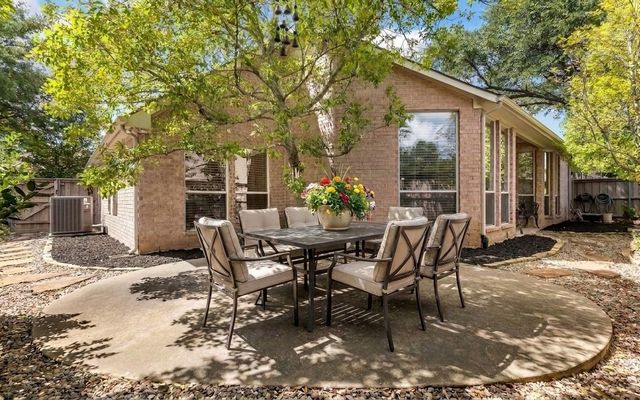 809 Lake Point Circle, Mckinney, TX 75072