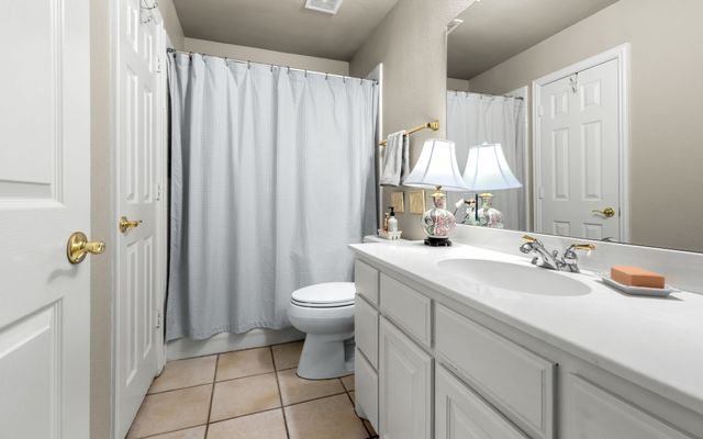 809 Lake Point Circle, Mckinney, TX 75072