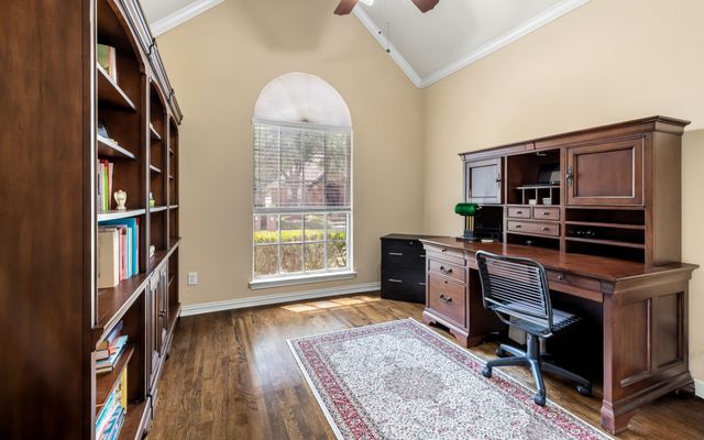 809 Lake Point Circle, Mckinney, TX 75072