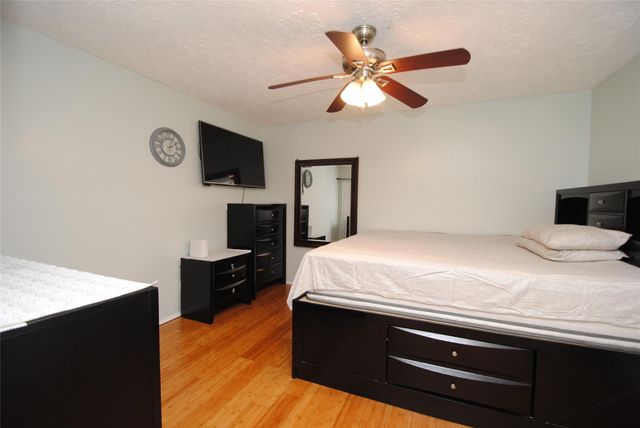 4402 Falcon Meadow Drive, Katy, TX 77449