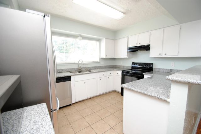 4402 Falcon Meadow Drive, Katy, TX 77449