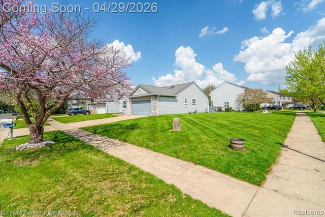7203 Indian Wells Drive, Ypsilanti, MI 48197