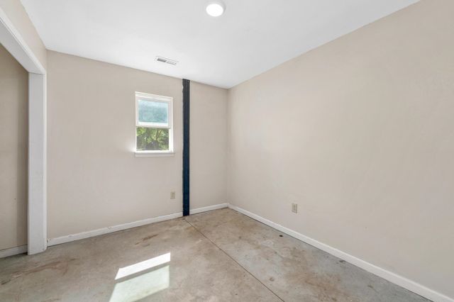 5487 SW Shumway, El Dorado, KS 67042