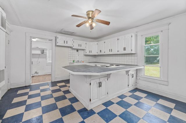 5487 SW Shumway, El Dorado, KS 67042
