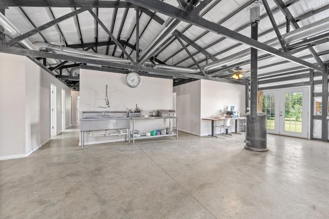 5487 SW Shumway, El Dorado, KS 67042