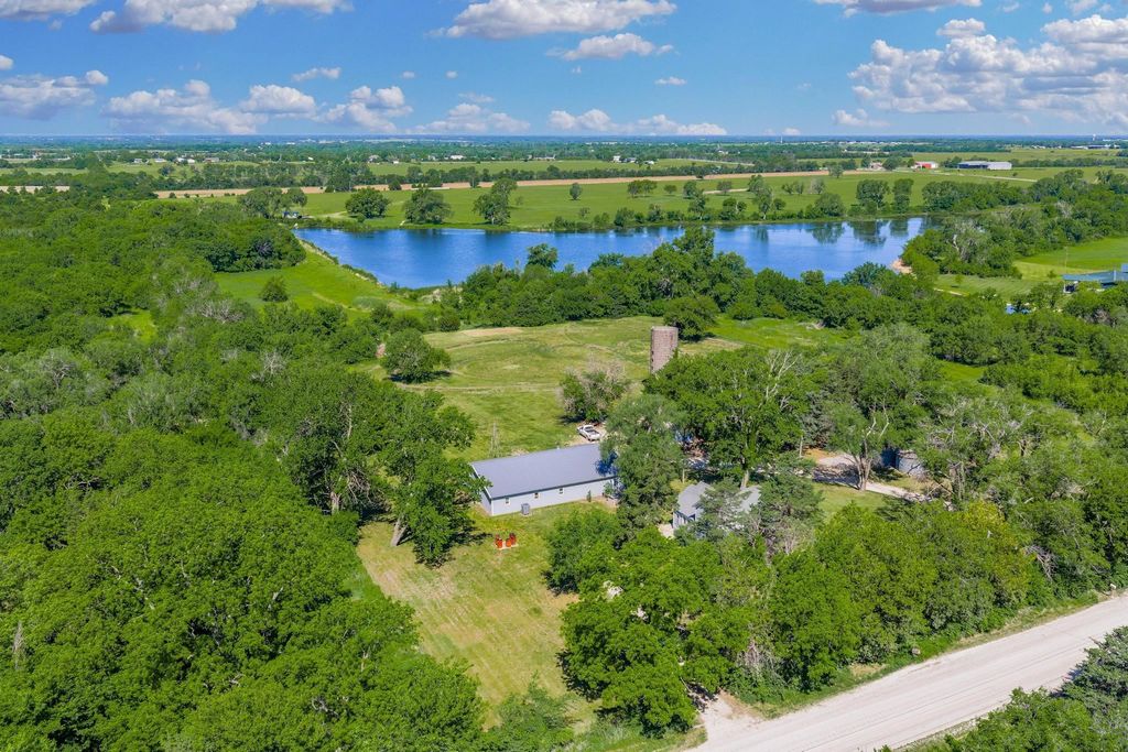 5487 SW Shumway, El Dorado, KS 67042