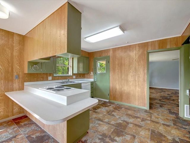 218 Wortham Drive, Nacogdoches, TX 75965