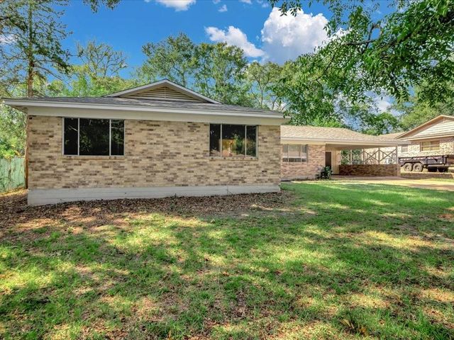 218 Wortham Drive, Nacogdoches, TX 75965