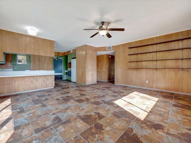 218 Wortham Drive, Nacogdoches, TX 75965