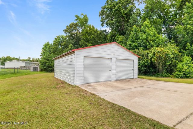 804 Maynard Boulevard, Jacksonville, NC 28546