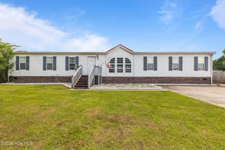 804 Maynard Boulevard, Jacksonville, NC 28546