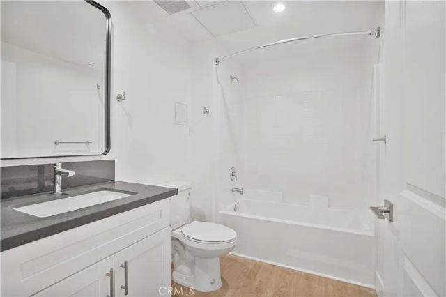 8750 Sepulveda Boulevard 305, North Hills, CA 91343