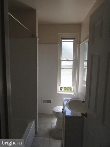 3440 W ALLEGHENY AVE, Philadelphia, PA 19132