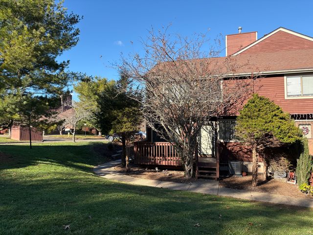 25 Florence Road 71, Branford, CT 06405