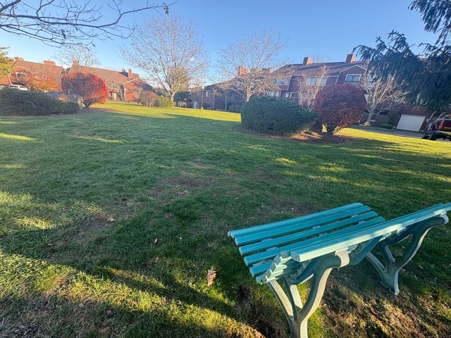 25 Florence Road 71, Branford, CT 06405