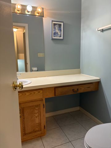 25 Florence Road 71, Branford, CT 06405