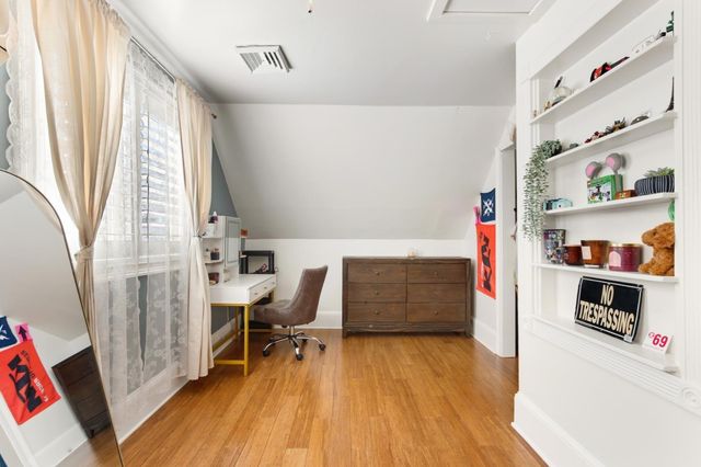 9030 Page St, Newcastle, CA 95658