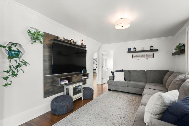9030 Page St, Newcastle, CA 95658