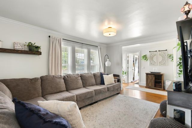 9030 Page St, Newcastle, CA 95658
